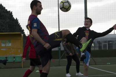 Bari, un calcio alla malattia: i piccoli pazienti oncologici si sfidano in un torneo 